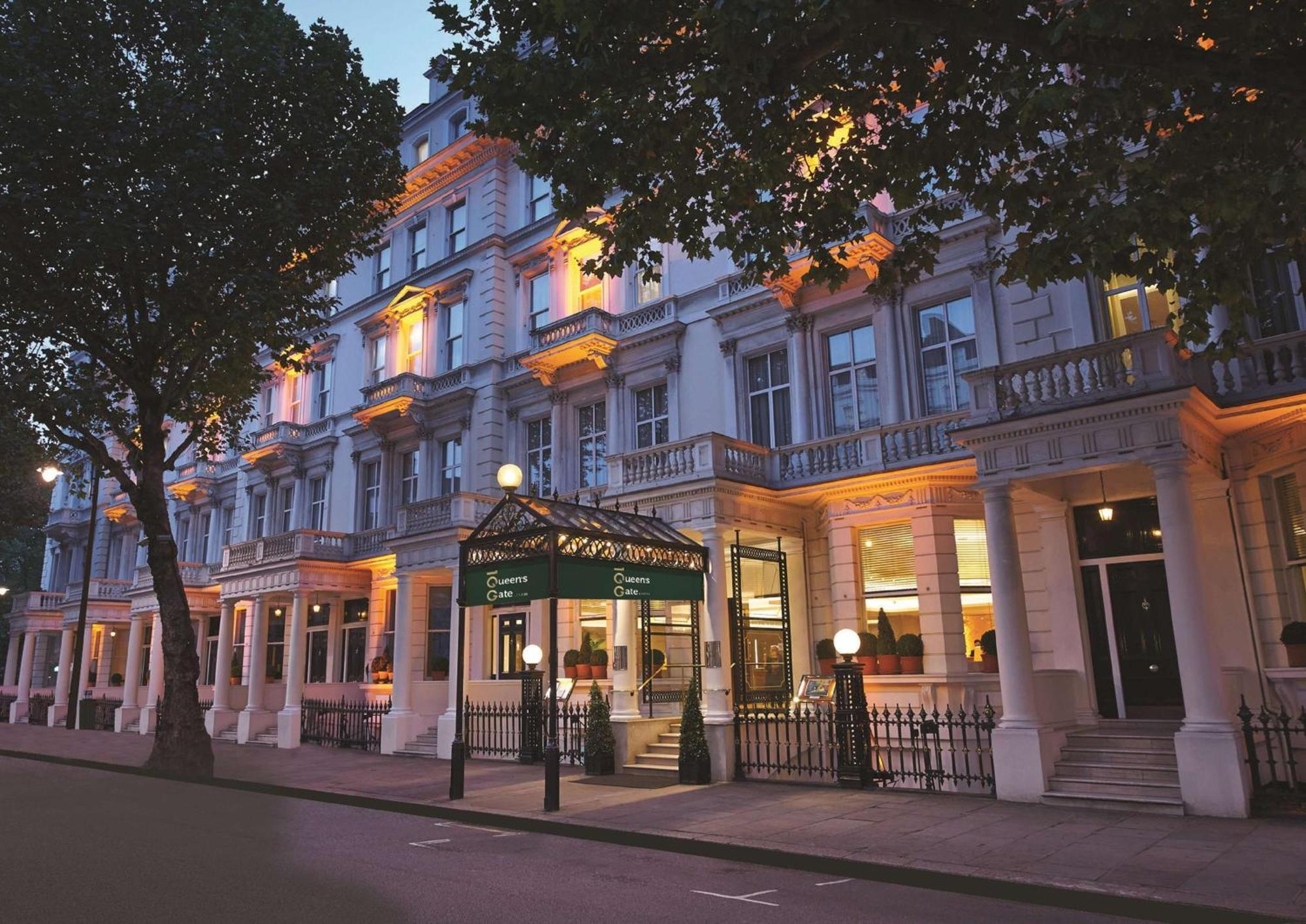 100 Queen'S Gate Hotel London, Curio Collection By Hilton Экстерьер фото The hotel in 2012