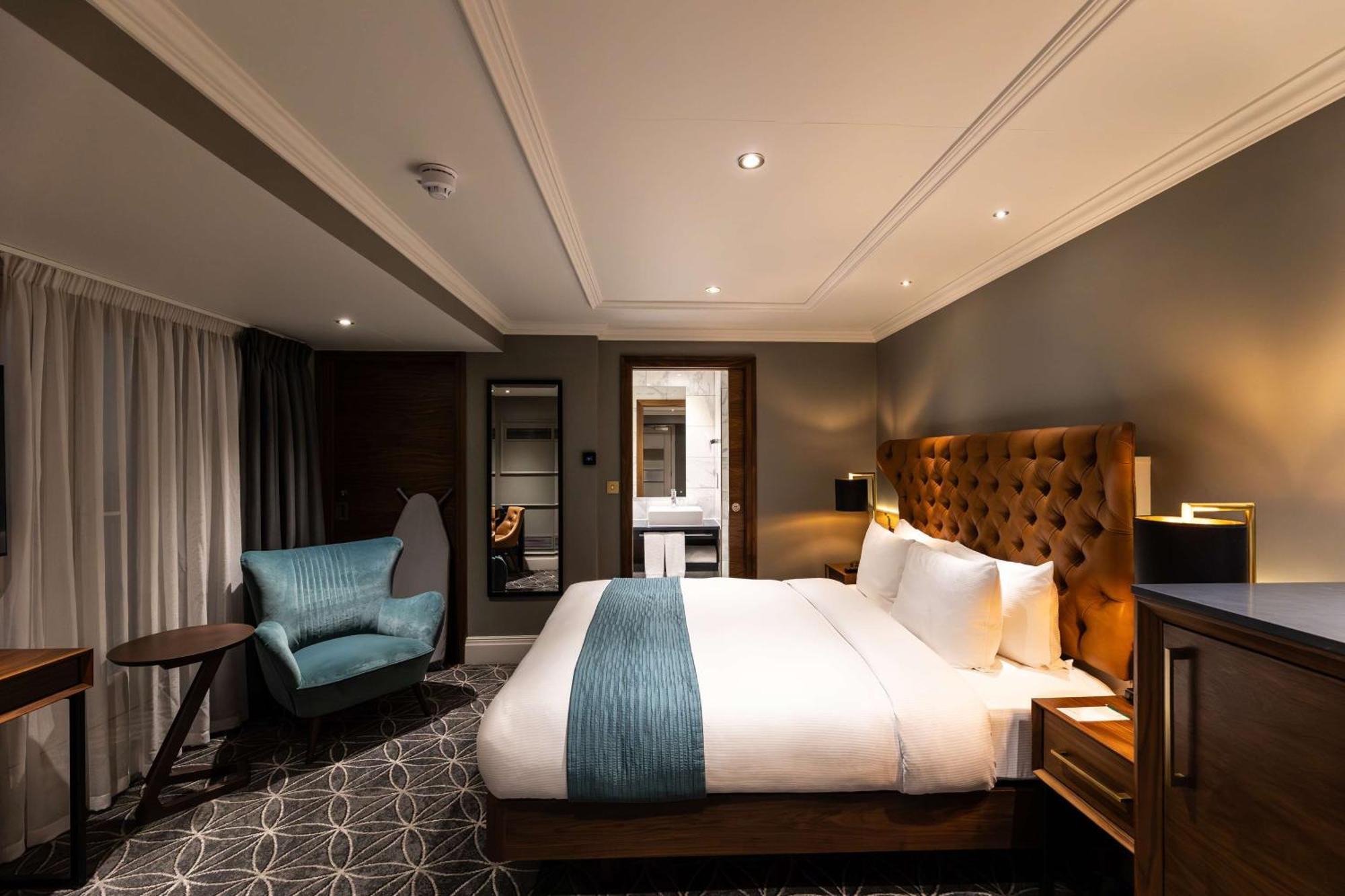 100 Queen'S Gate Hotel London, Curio Collection By Hilton Экстерьер фото